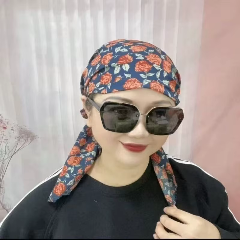 Chapeau-écharpe décontracté à motif floral
