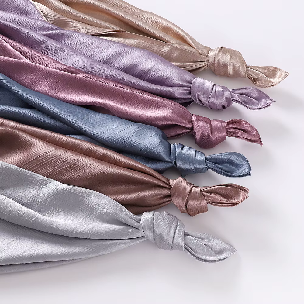 Mousseline de soie Hijab foulard en soie pour femmes foulards de luxe Bandana bandeau foulard châle Chic femme musulmane Turban Hijabs