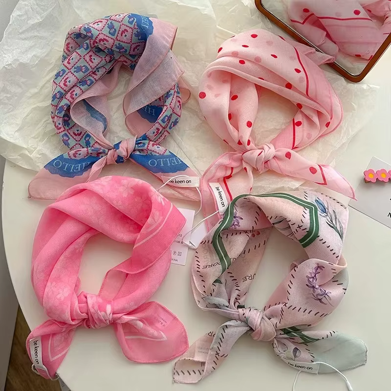 1 écharpe en soie pour femme