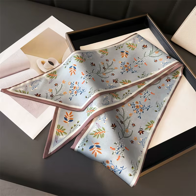 Multi couleur nouvelles femmes soie sensation imprimé Design écharpe châle mode luxe longue étroite petites foulards