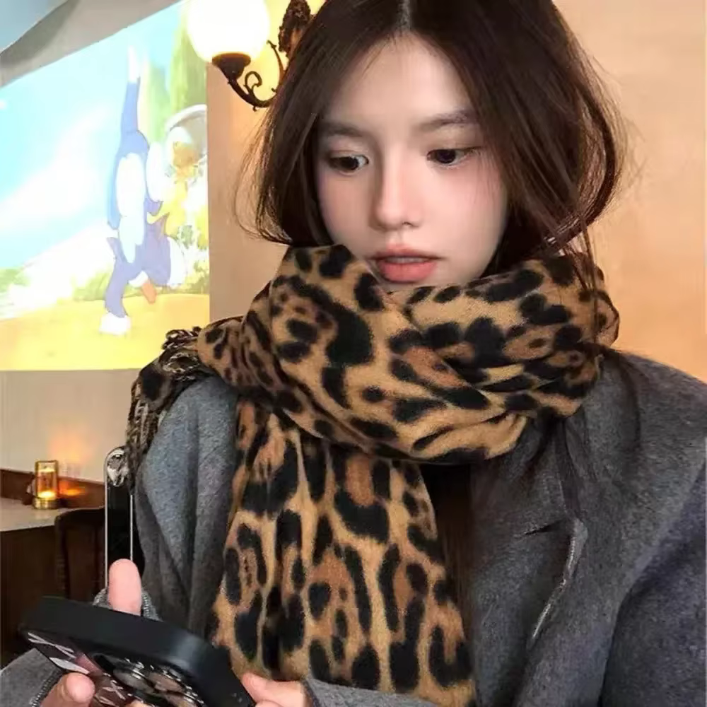 Écharpe léopard Design hiver chaud Pashmina châle luxe cachemire enveloppes mode femmes longues couvertures foulards franges