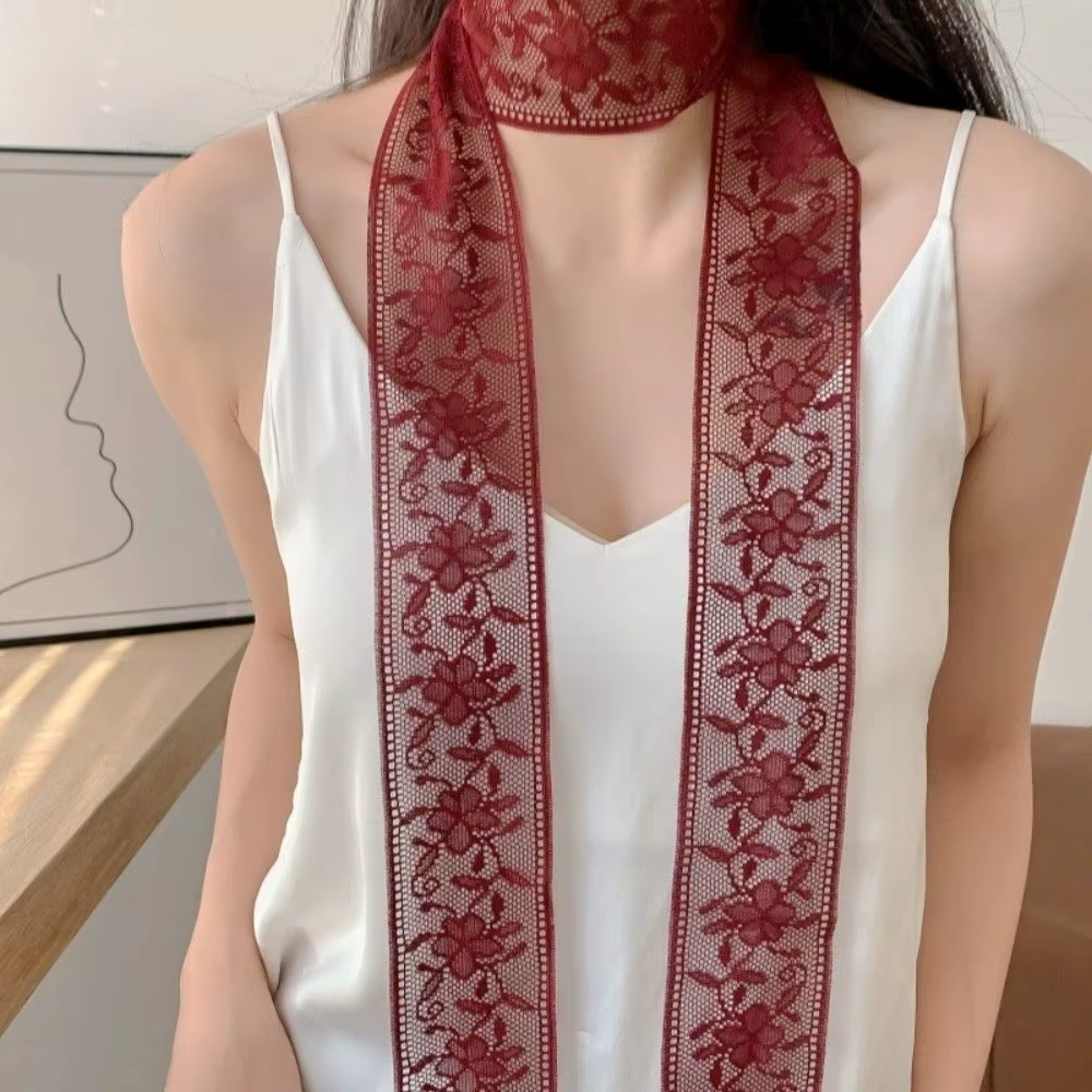 Écharpe tendance à imprimé floral en dentelle