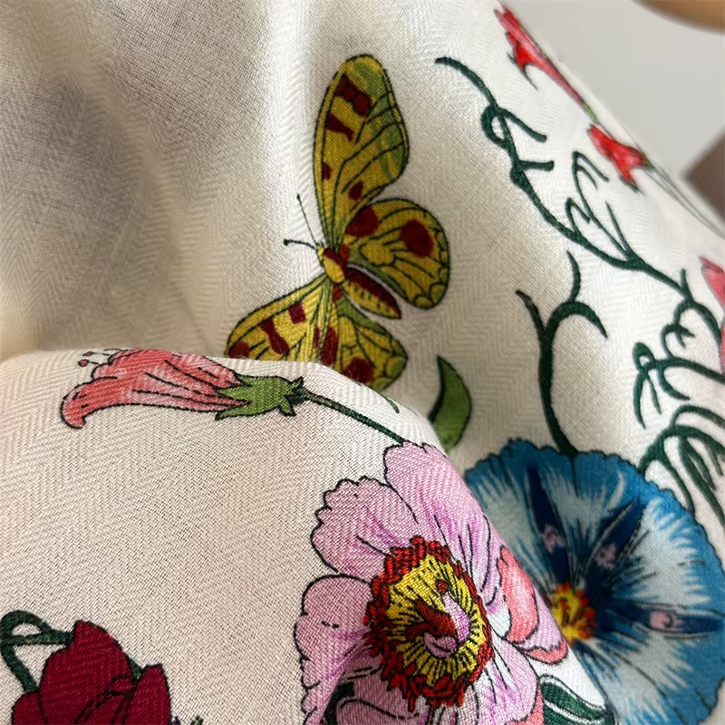 Foulard en mélange de laine de soie pour femmes
