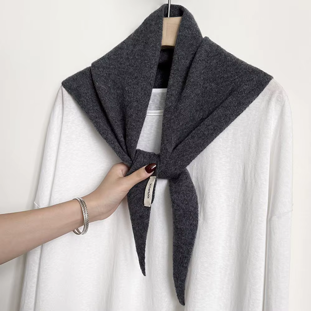 Écharpe tricotée 100% laine pour femme