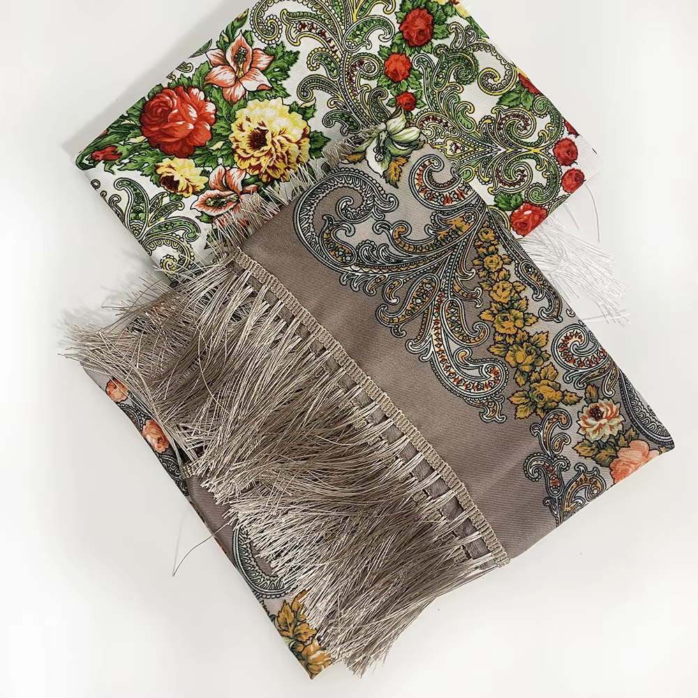 Foulard Carré Russe Imprimé Floral pour Femme