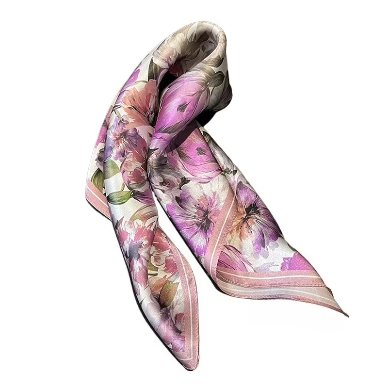 Foulard à fleurs roses pour femmes