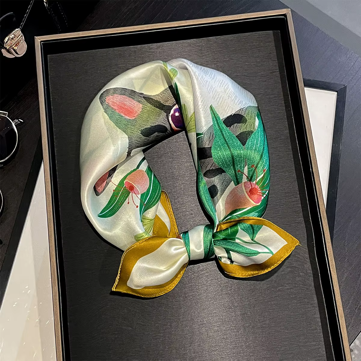 100% foulard en soie de mûrier pour femmes mignon dessin animé chat imprimé