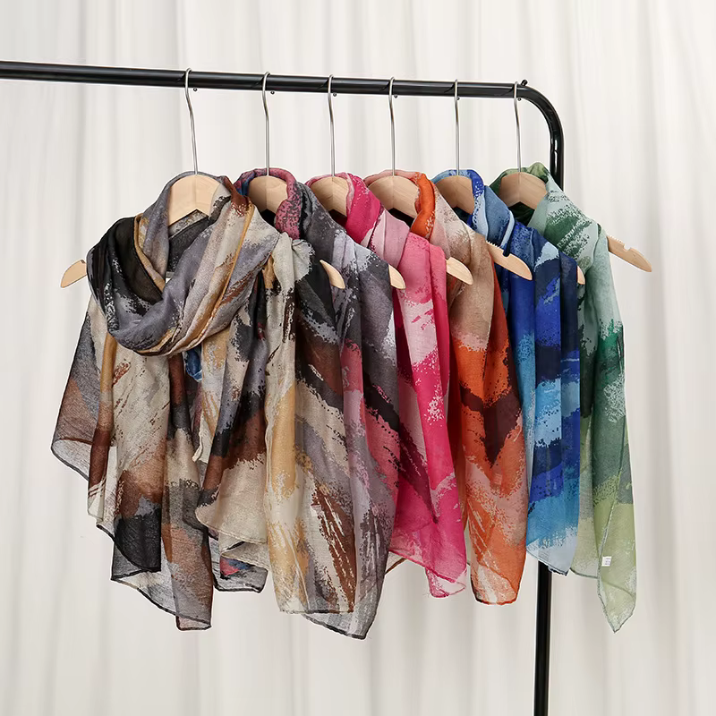 Nouveau Voile écharpe pour femmes filles étudiants mode impression mince foulards doux crème solaire Viscose châle été femme Wrap châles