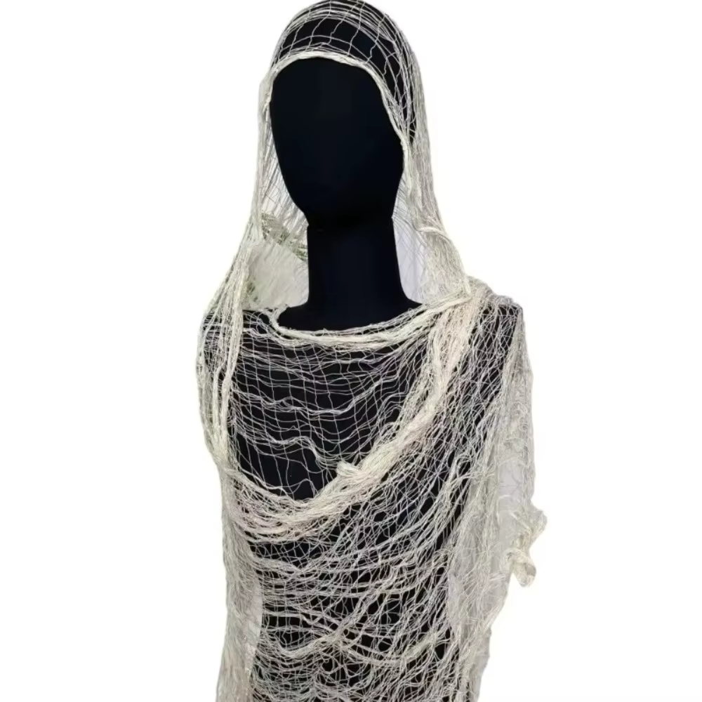 Écharpe légère et tendance en détresse