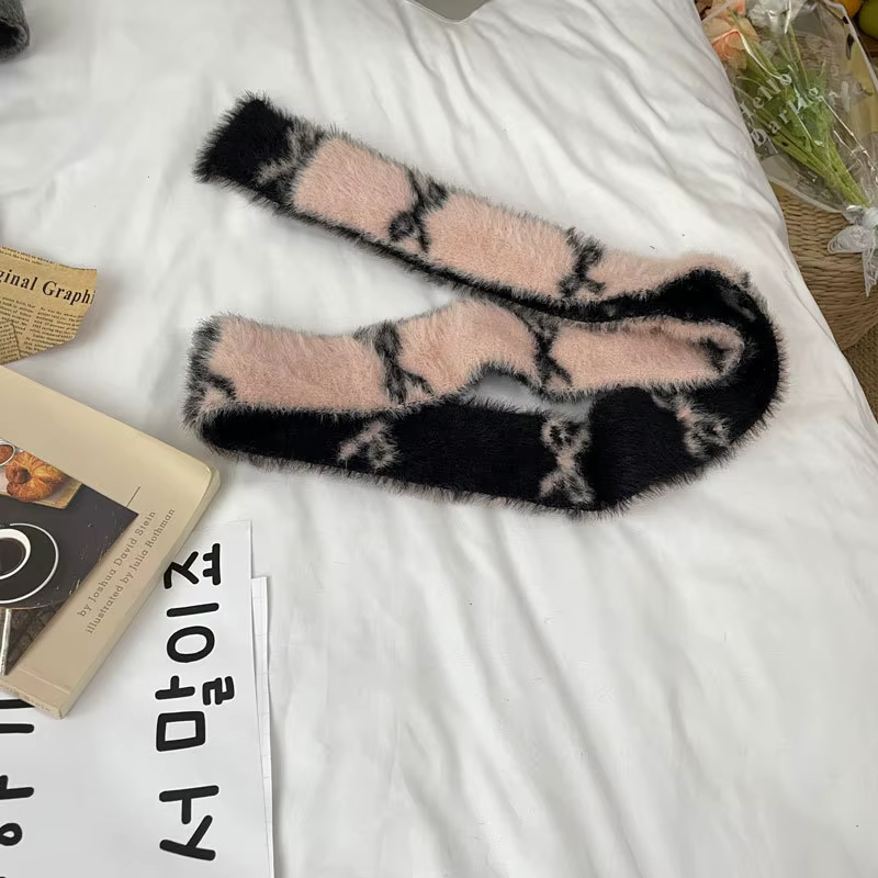 Écharpe à nœud pour femme