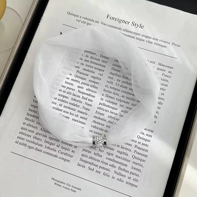Écharpe d'été en dentelle pour femme