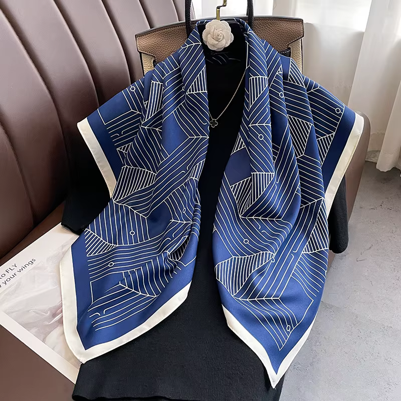 Foulard Carré de Marque de Luxe pour Femme