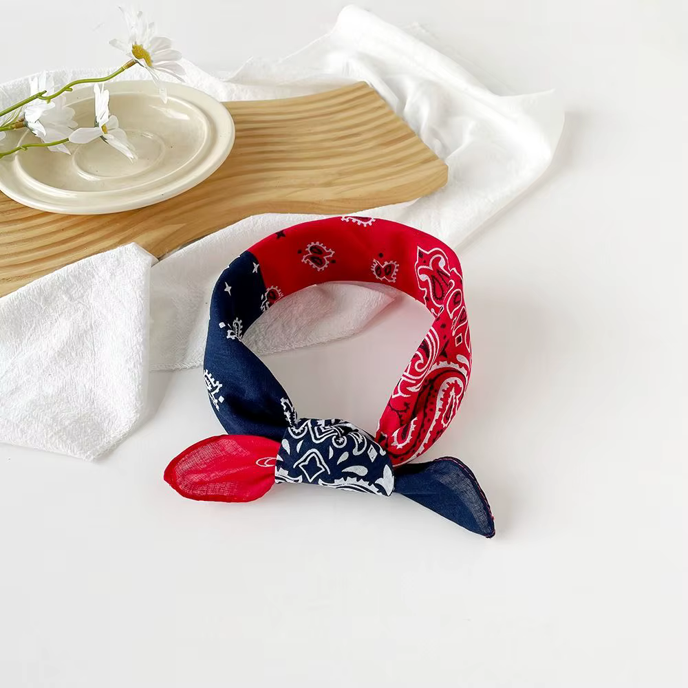 Foulard carré petit format