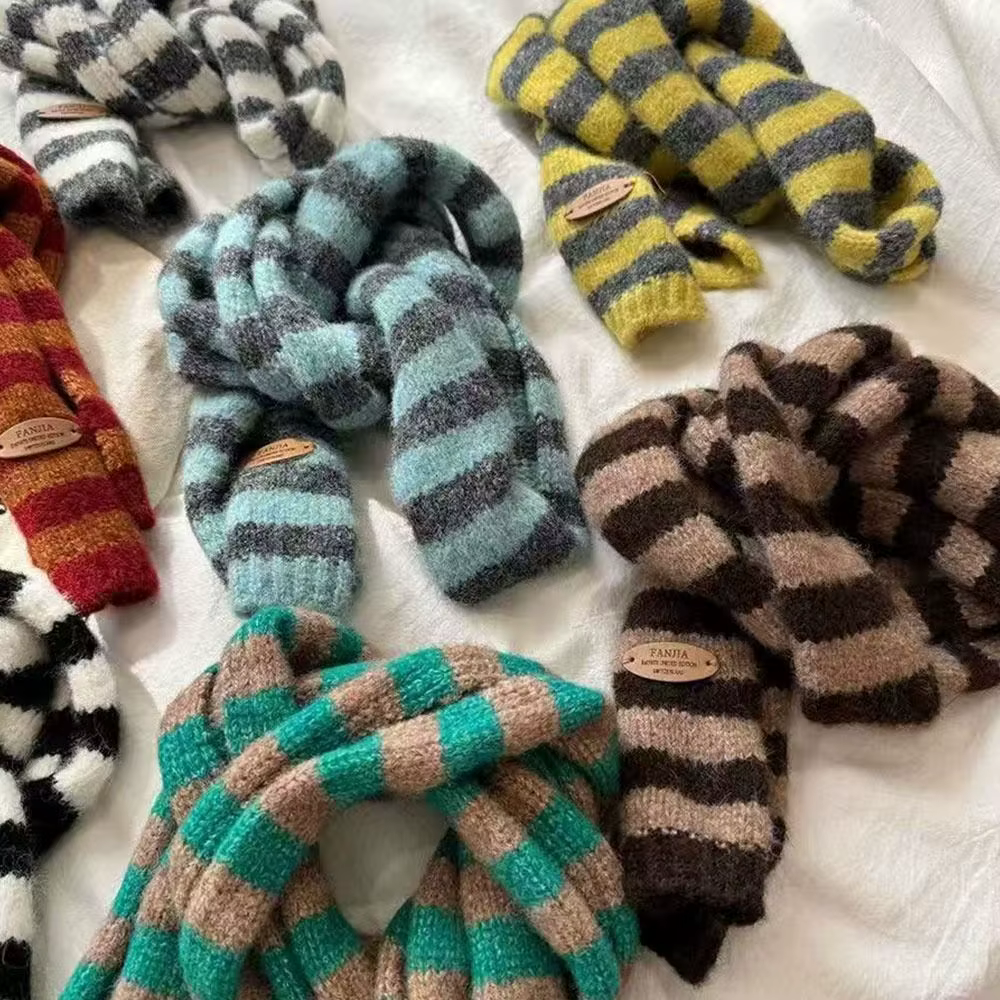 Foulard Long à rayures noires et grises pour femmes