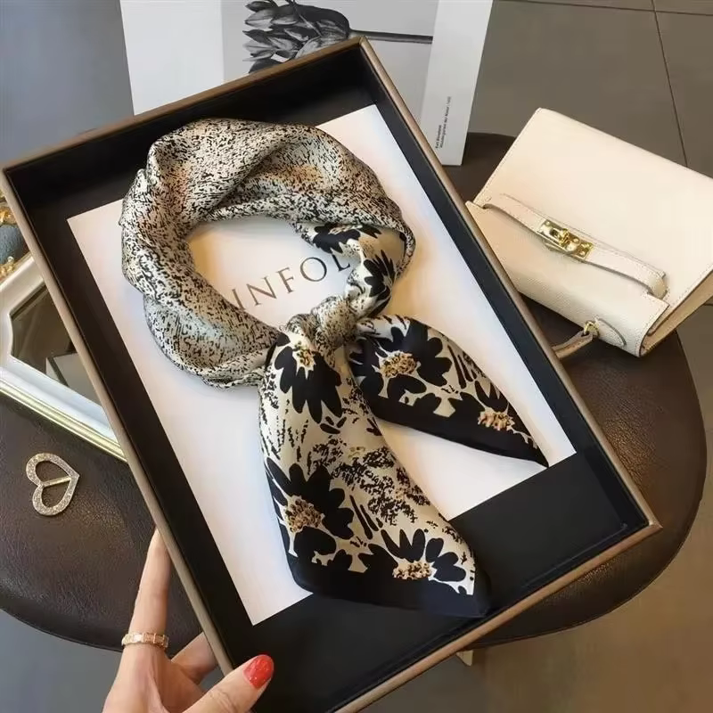 Foulard en soie haut de gamme dame 70*70cm