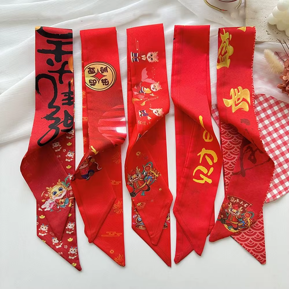 Motif Dragon nouvel an foulard en soie rouge foulards