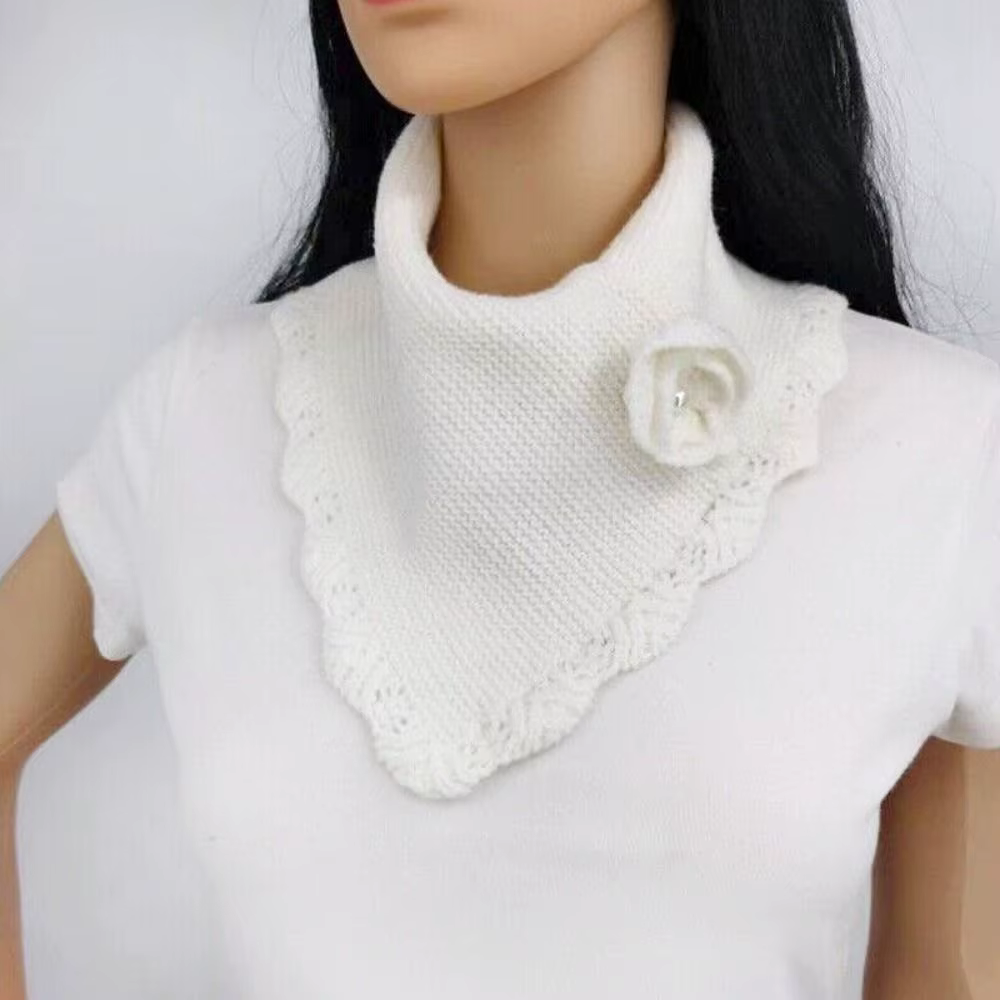 Écharpe Triangle en Tricot à Fleurs pour Femme