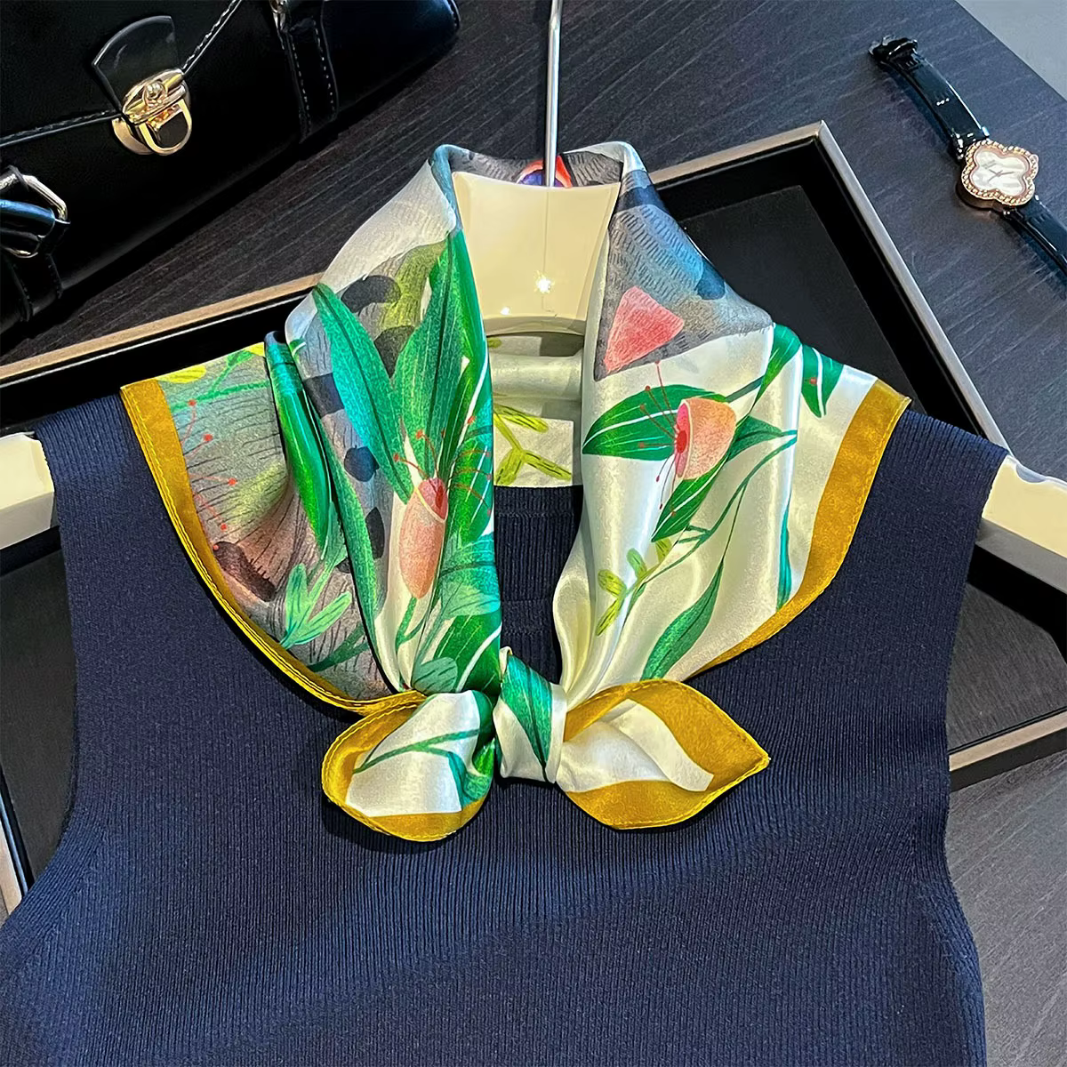 100% foulard en soie de mûrier pour femmes mignon dessin animé chat imprimé