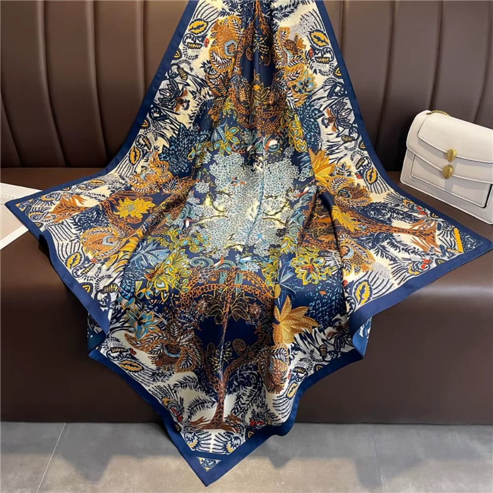 Écharpe en soie florale de 90 cm