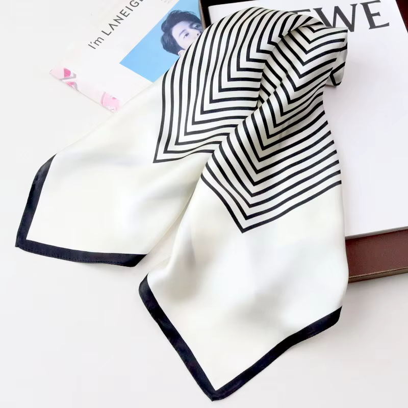 Foulard de cou en soie de mûrier Pure 100%