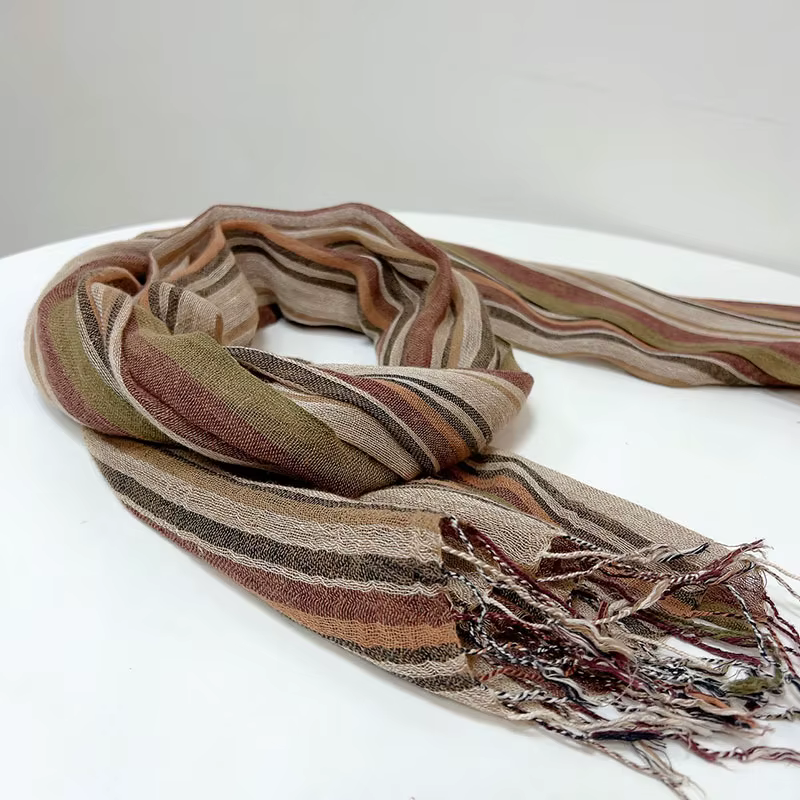 Écharpe marron rayée en coton et lin pour hommes