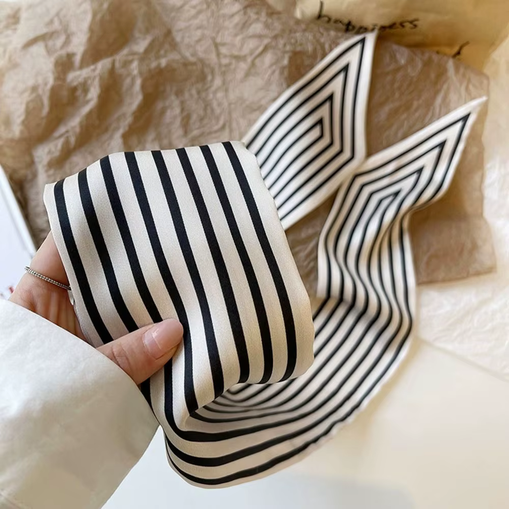 Style rétro femme châle français cravate foulard rayure impression