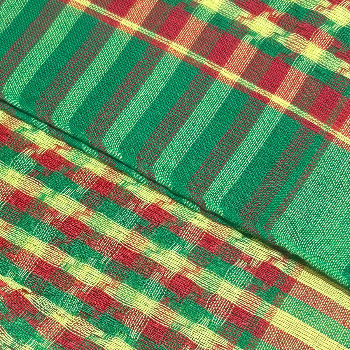 Écharpe Shemagh, Foulard de tête arabe du désert, Keffiyeh à carreaux Rastafari, avec pompons, coupe-vent, cache-cou pour la randonnée, le camping et le style Reggae