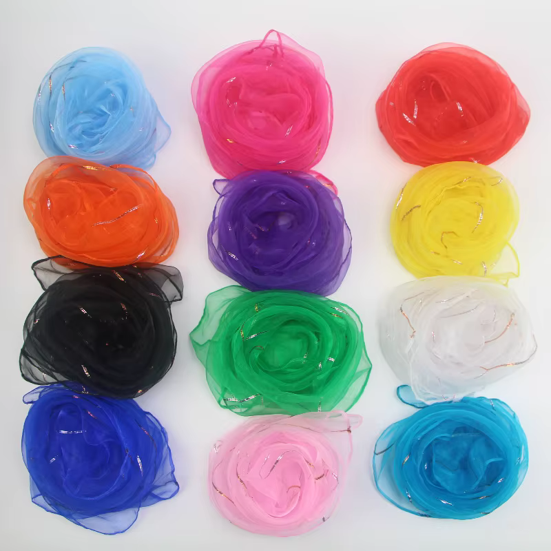 Foulard de cou et de tête pour la présidence