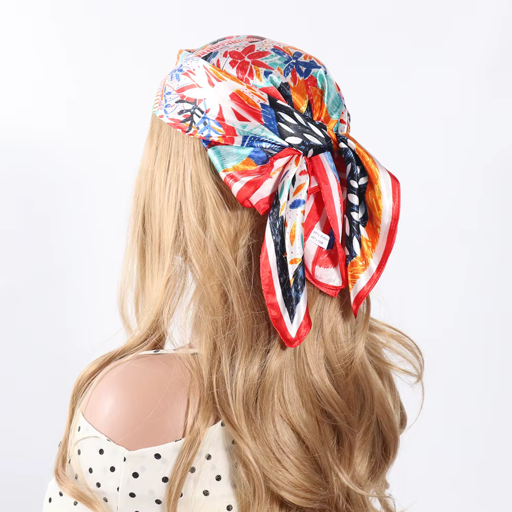 Foulard bleu et blanc pour femmes