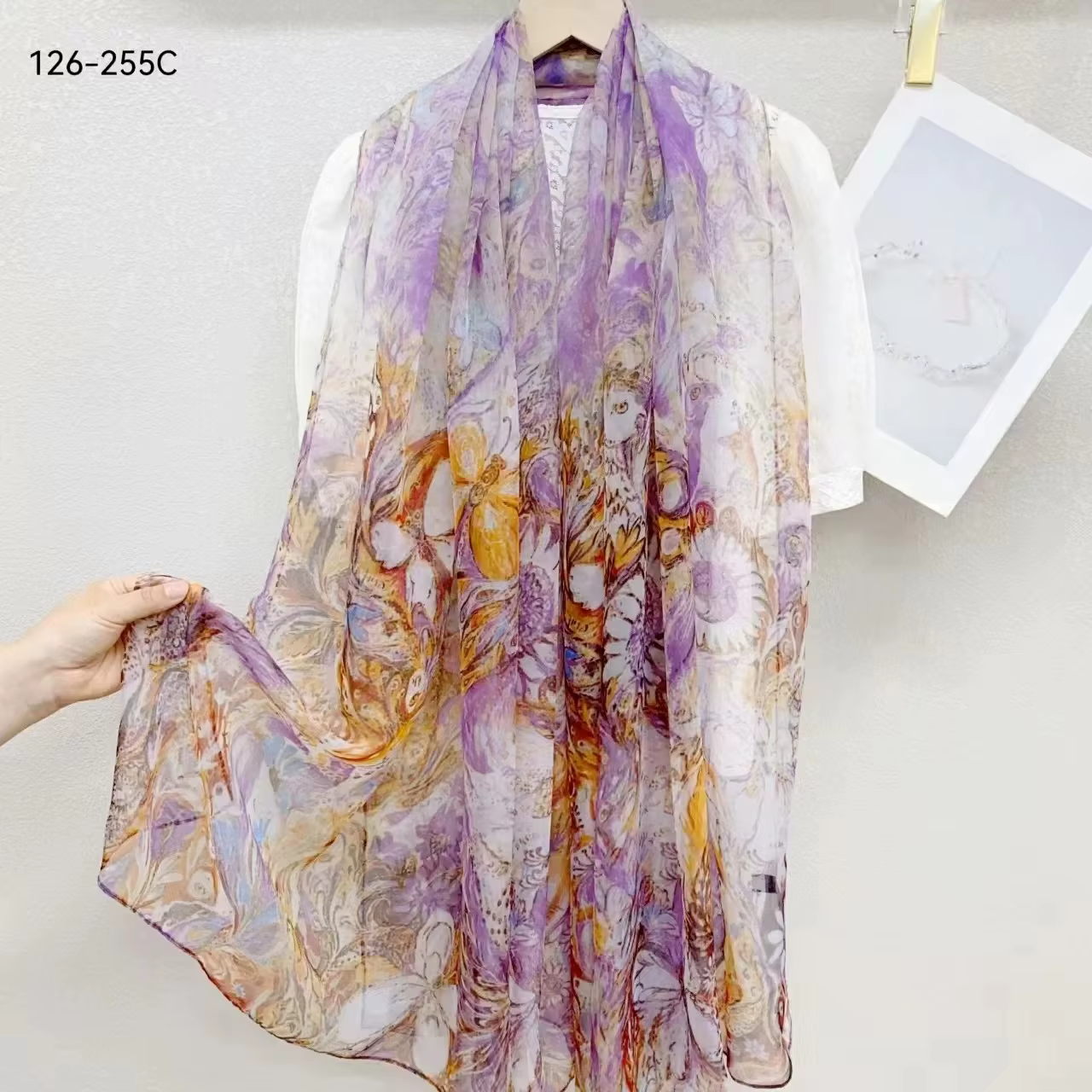 2025 Foulard en soie pour femmes