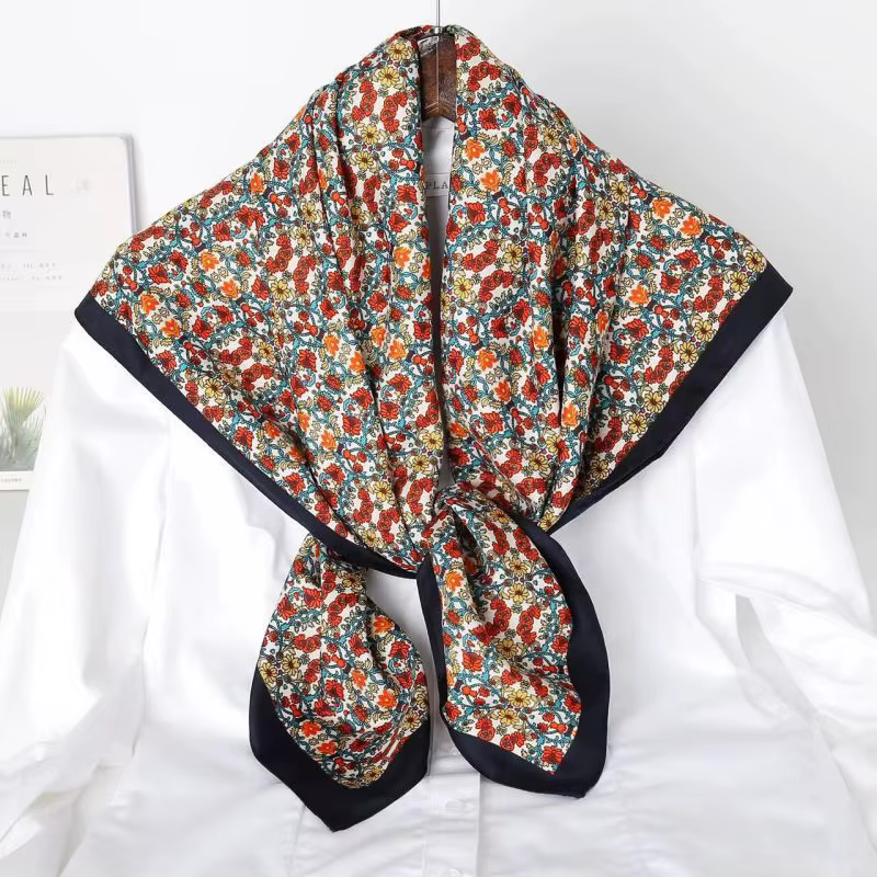 Foulard carré de haute qualité pour femme