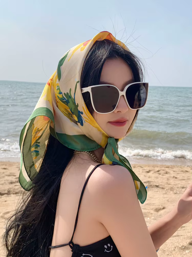 Nouveau foulard carré vert effet peinture à l'huile pour l'été