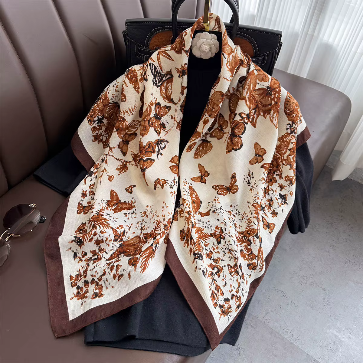 Grand foulard en soie pour femmes