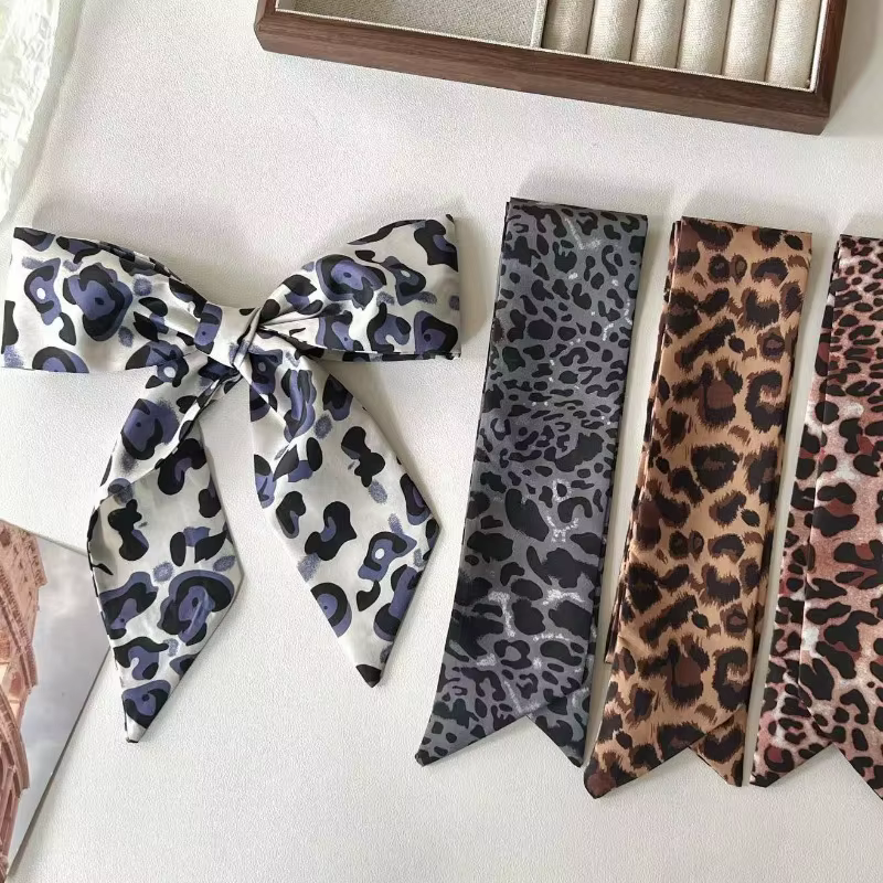 Nouveau foulard en soie imprimé léopard