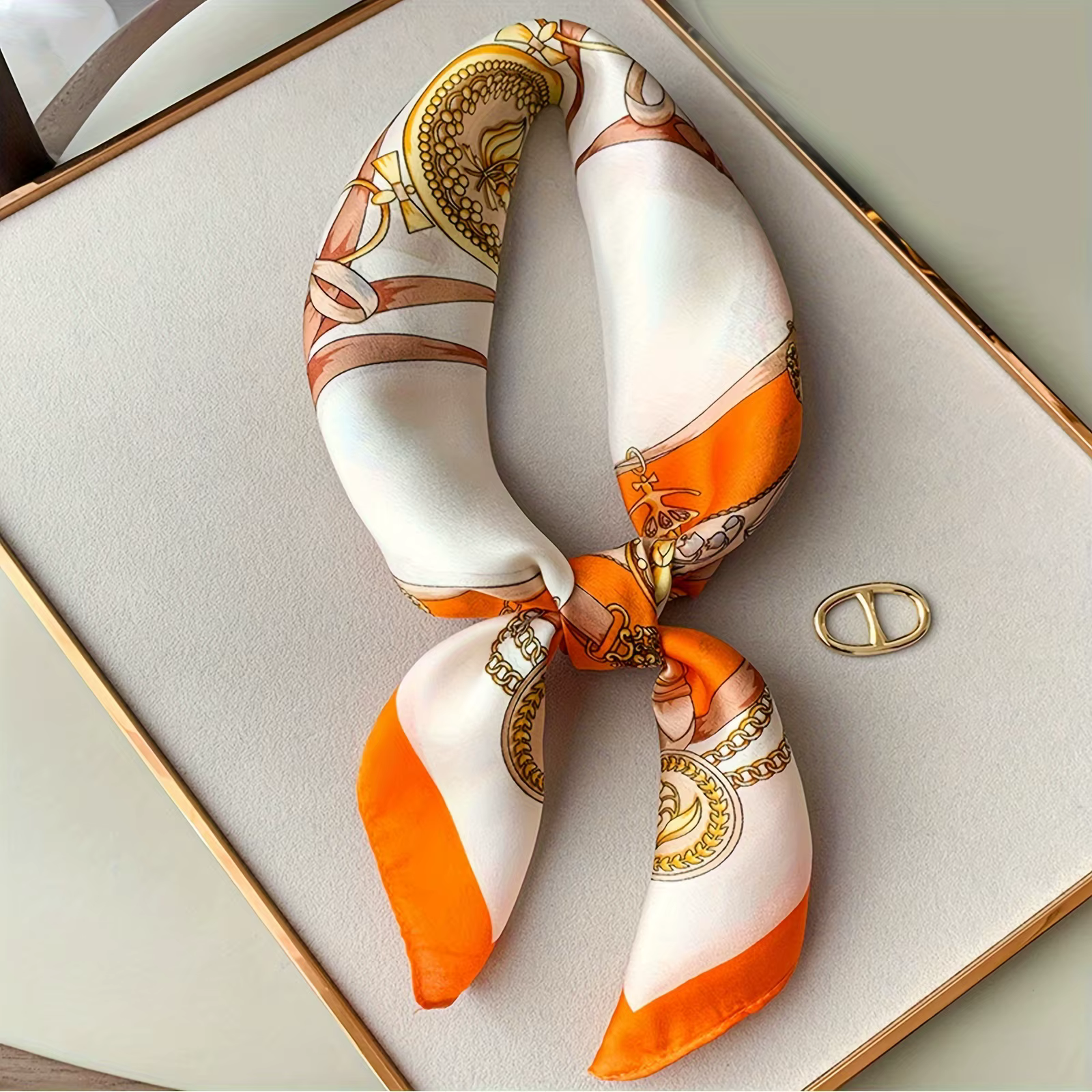 Foulard carré imprimé Orange bleu marine