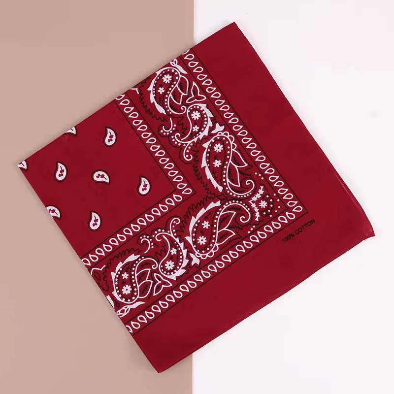 Foulard carré vintage imprimé cachemire