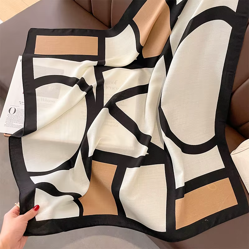 Foulard Carré Géométrique en Coton pour Femme
