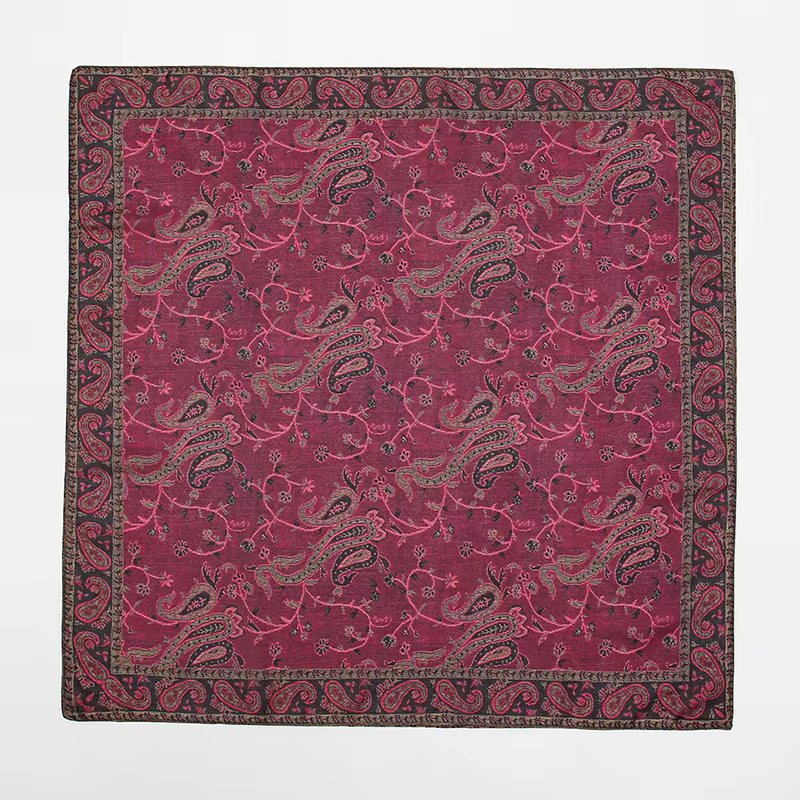 Foulard en soie de luxe 70*70cm carré rétro imprimé Paisley femmes châle bandeau petites foulards pour cheveux femme mouchoir Hijab