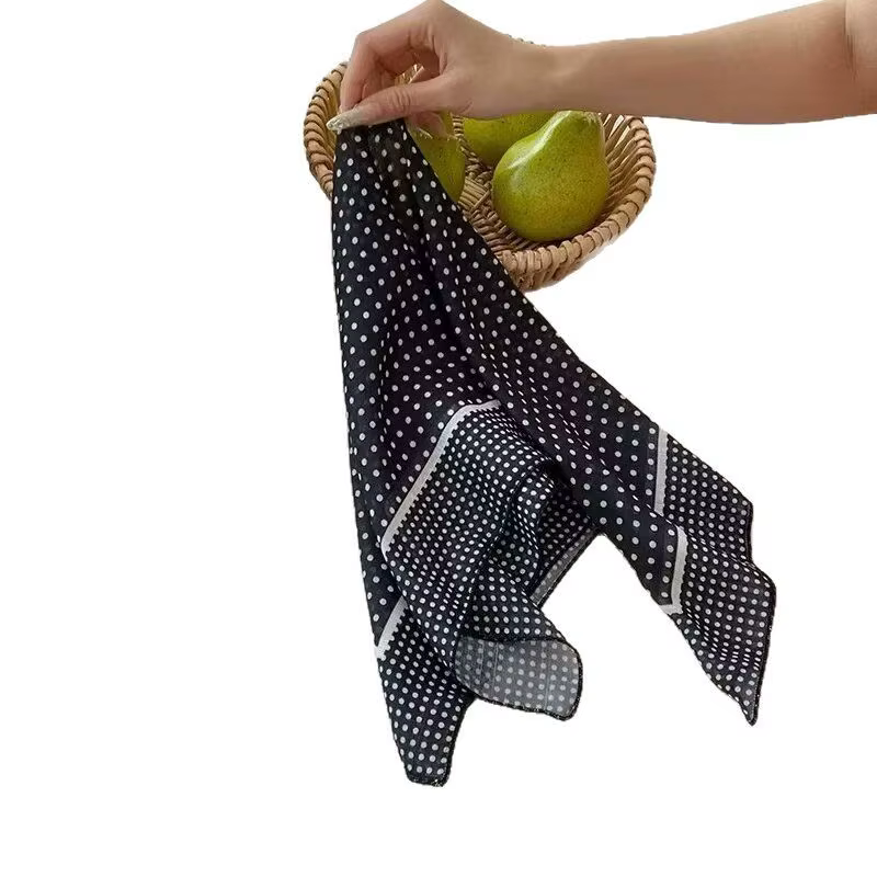 Écharpe pour femmes, petites foulards carrés de style coréen