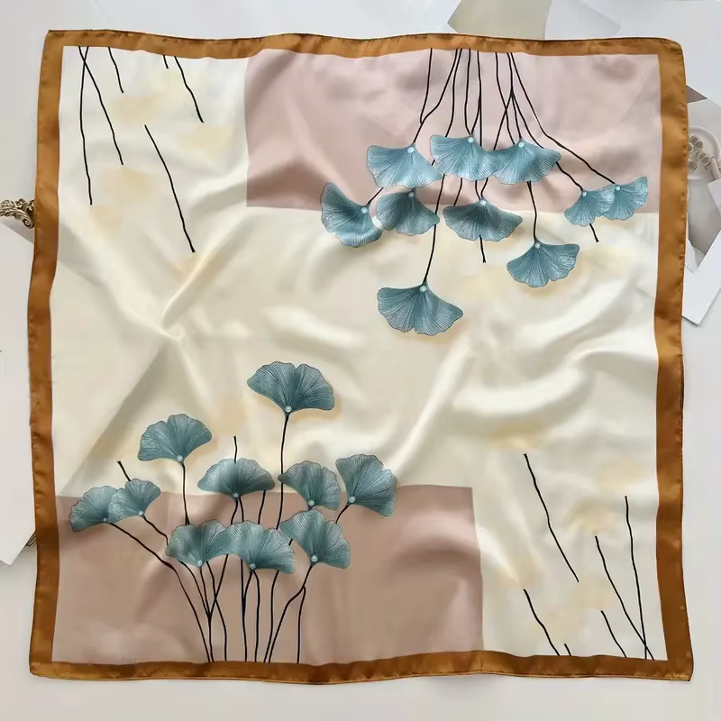 Un foulard carré de 27