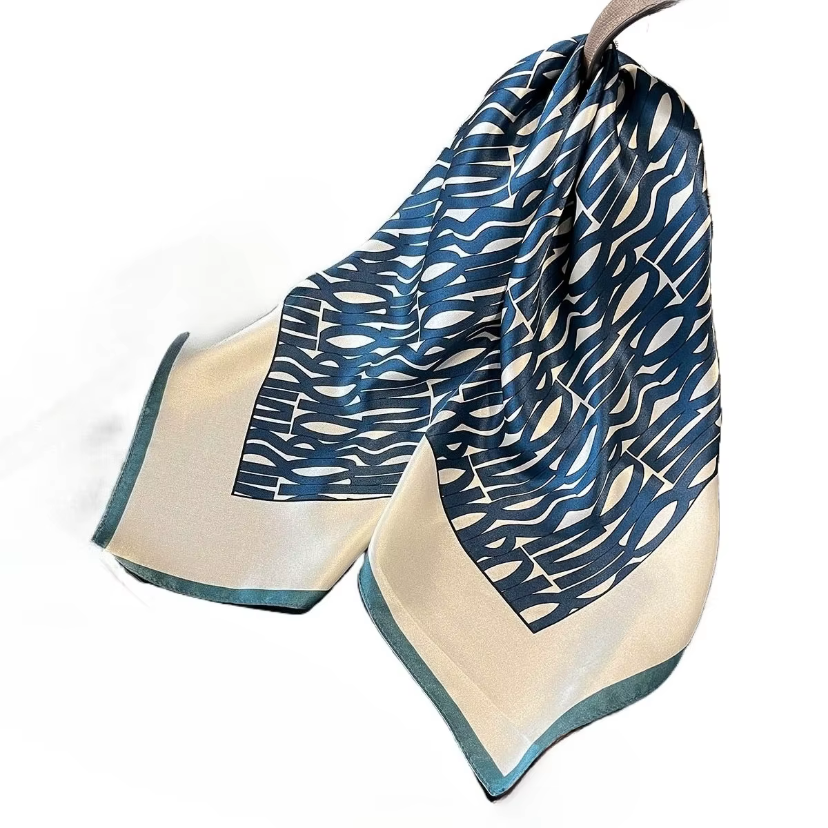 Grand foulard carré de 27 pouces pour femme