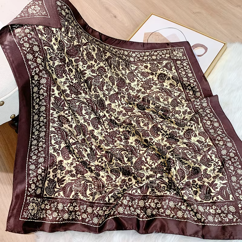 Foulard de Marque de Luxe pour Femme Musulmane