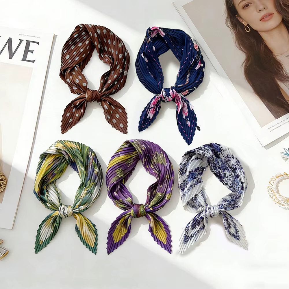 Foulard carré pliable pour femme