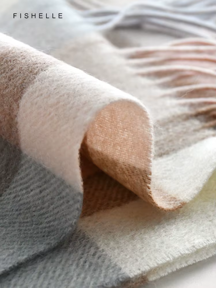 Écharpe à Carreaux Rose 100% Laine pour Femme et Homme