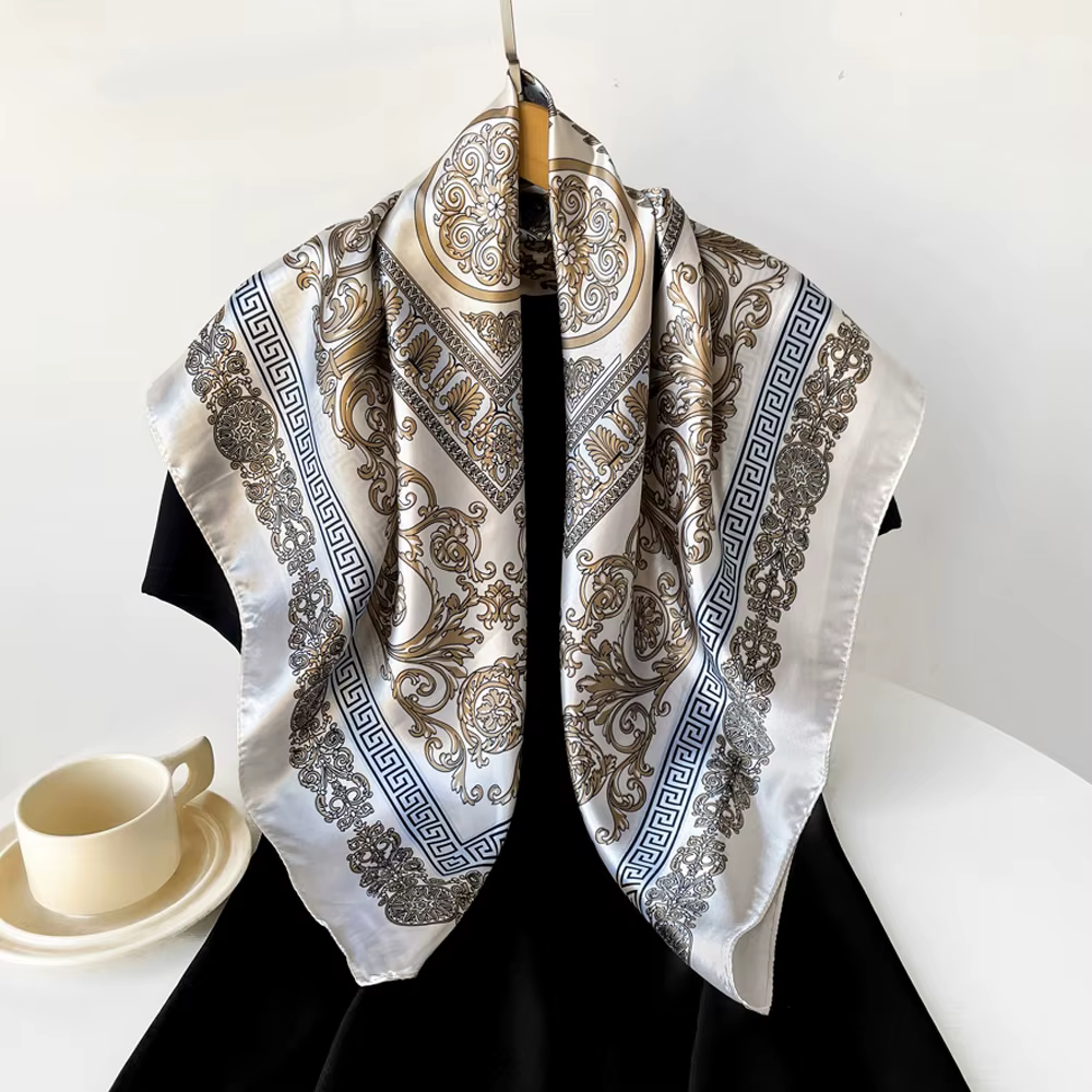 Nouveau Foulard Carré en Soie Imprimé Floral Style Bohème de Luxe Unisexe