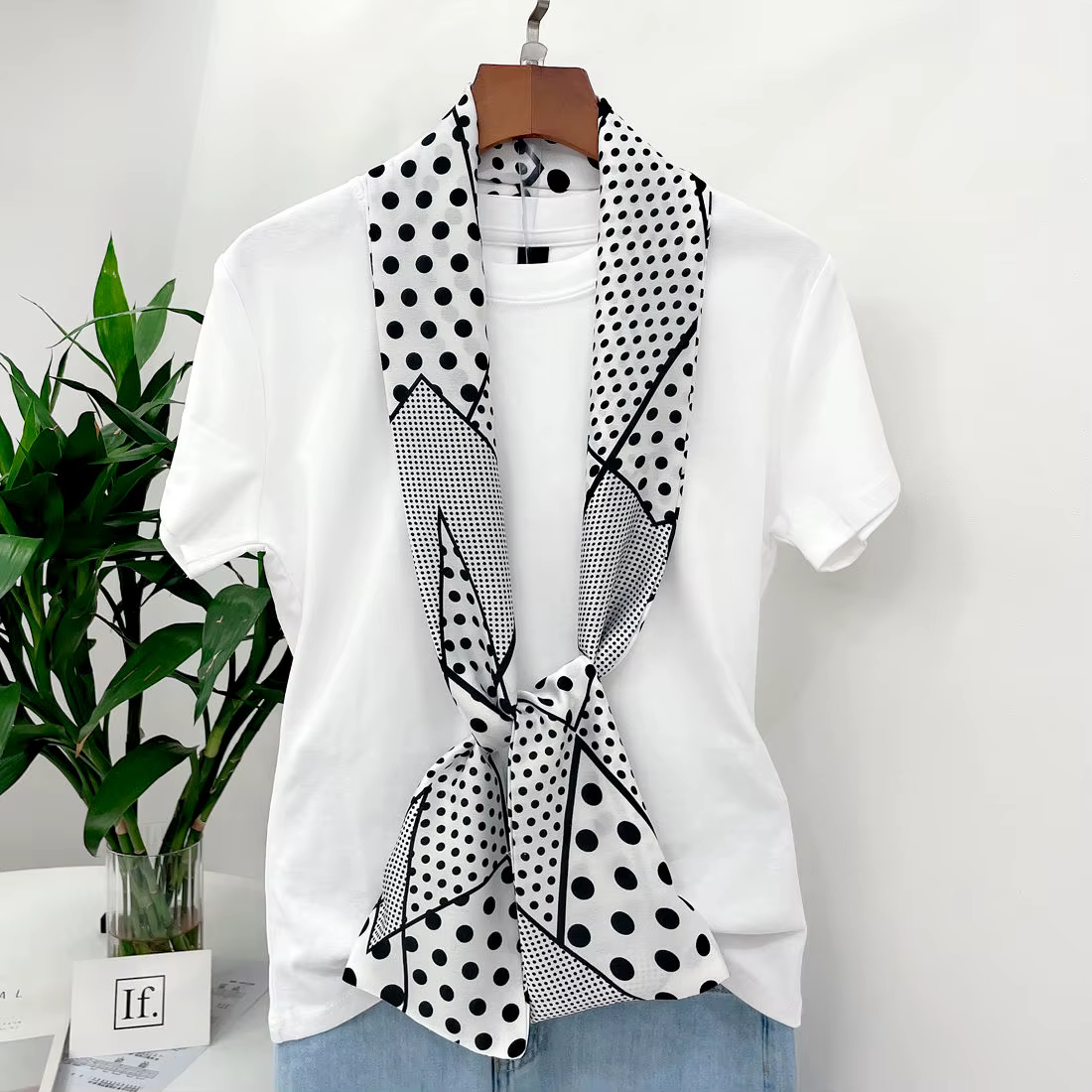 Petits foulards longs en soie pour hommes