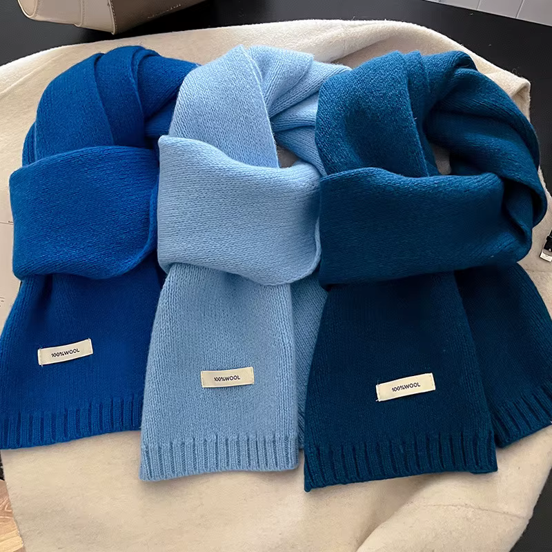 Écharpe bleu Klein pour femme