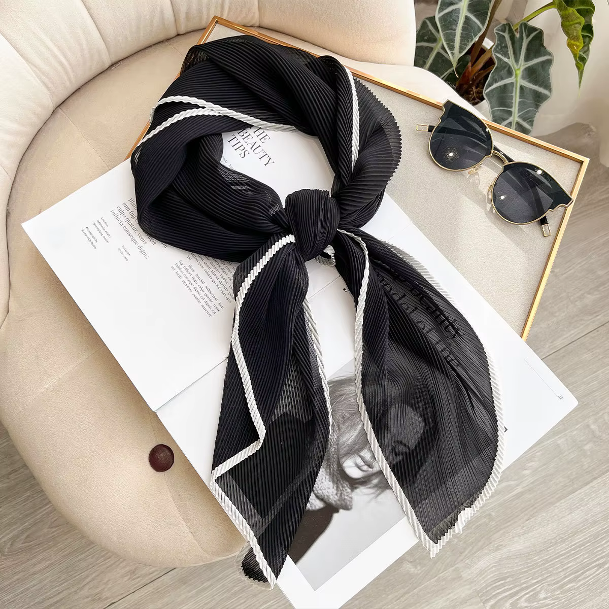 Foulard carré uni en tencel fin