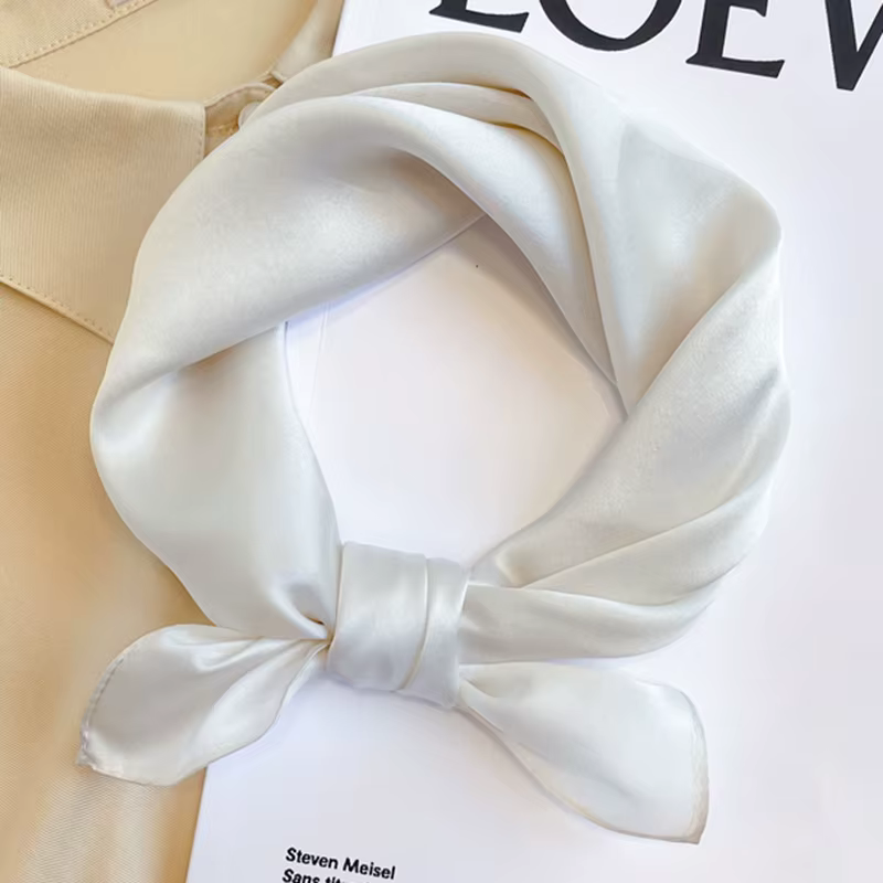 Foulards de mode bleus pour femmes châle solide soie Satin Hijab écharpe femme 70*70 cm marque de luxe châles carrés écharpes pour dames