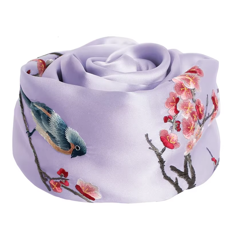 Écharpe Brodée à la Main pour Femme